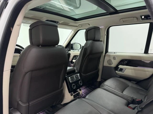 2020 Land Rover - Image 15 of 31