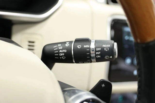 2020 Land Rover Range Rover L405 - Image 20 of 21