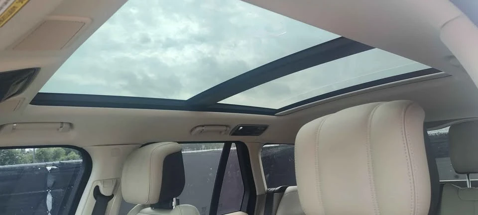 2020 Land Rover Range Rover L405 - Image 15 of 19
