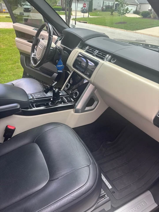 2020 Land Rover Range Rover L405 - Image 9 of 14