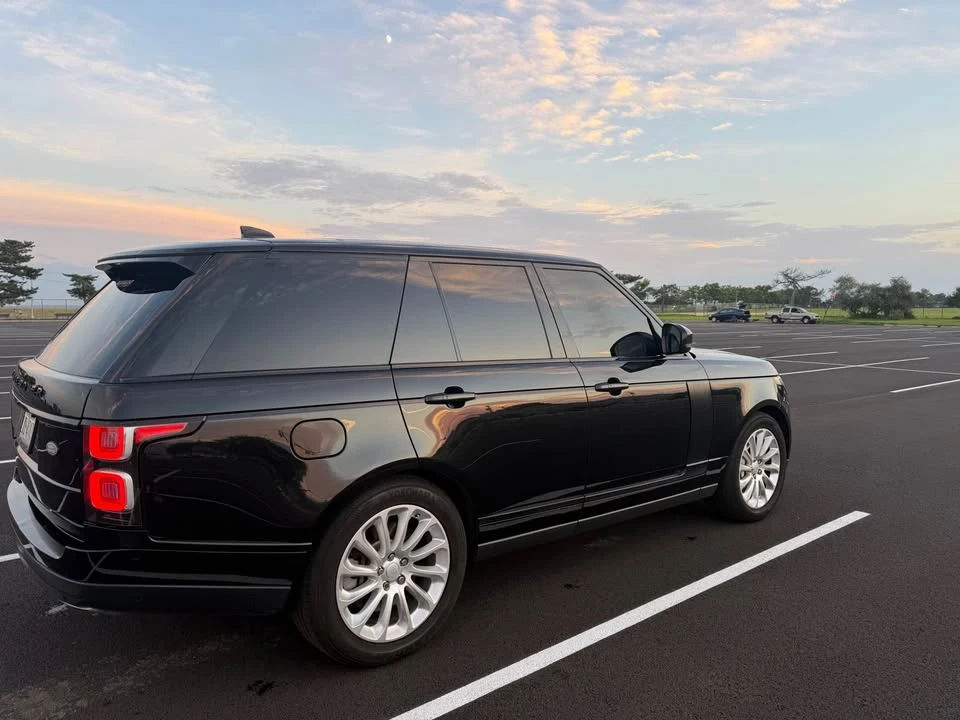 2020 Land Rover Range Rover L405 - Image 5 of 20