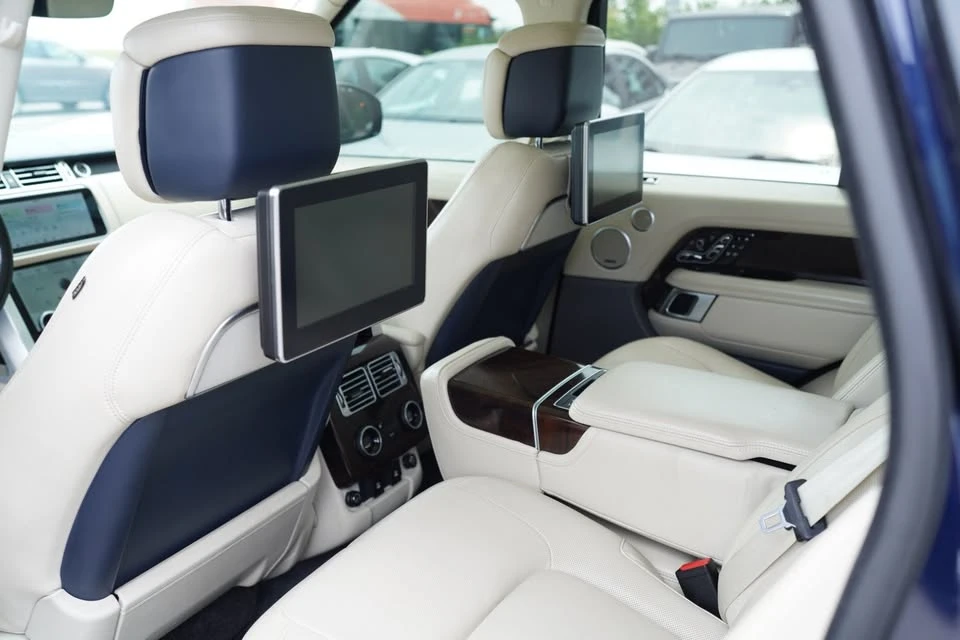 2020 Land Rover Range Rover L405 - Image 9 of 12