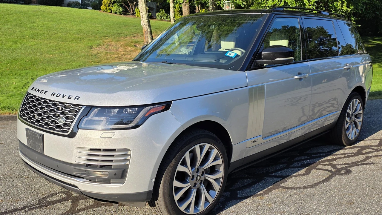2020 Land Rover Range Rover L405 - Image 3 of 31