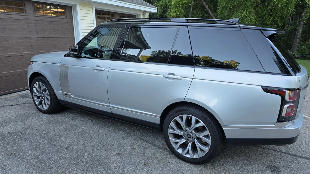 2020 Land Rover Range Rover L405 - Image 15 of 31