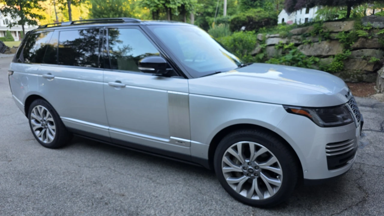 2020 Land Rover Range Rover L405 - Image 9 of 31