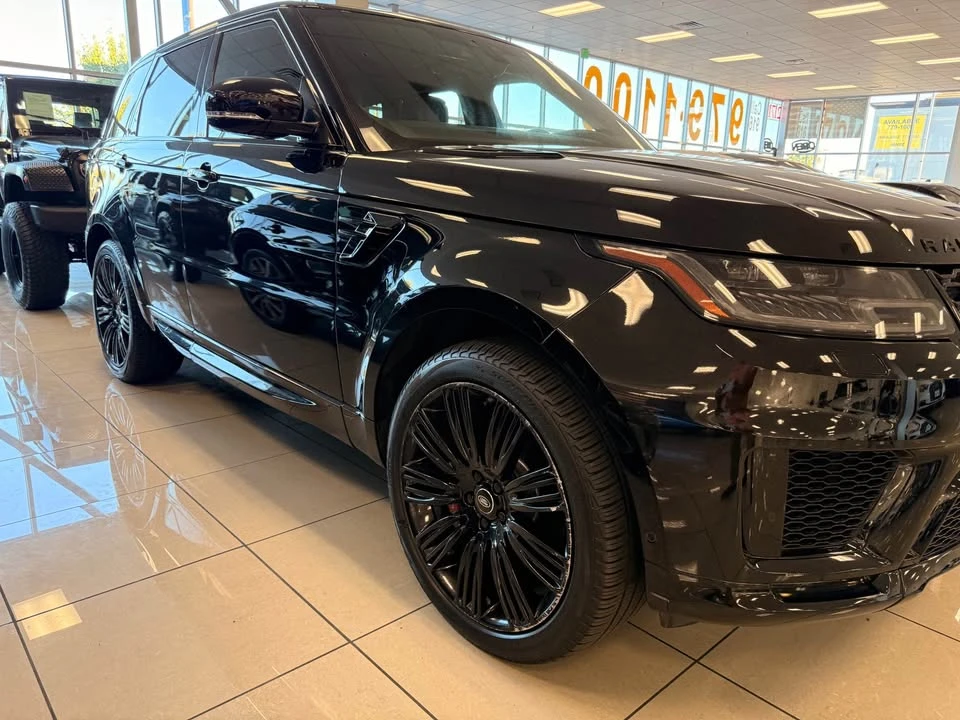 2020 Land Rover Range Rover L405 - Image 2 of 18
