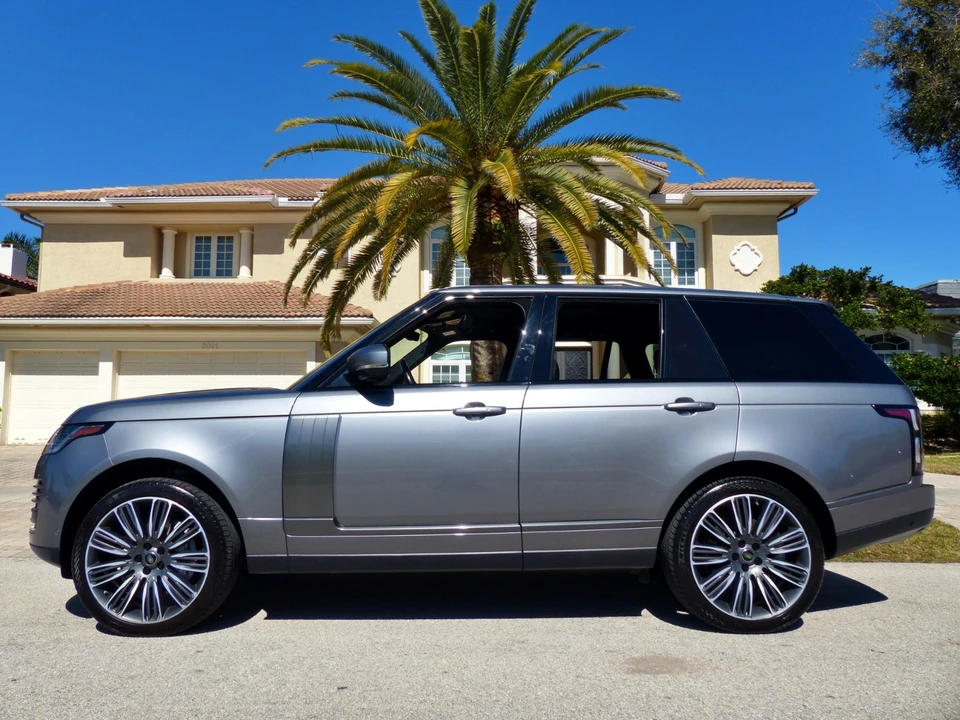 2020 Land Rover Range Rover L405 - Image 6 of 31