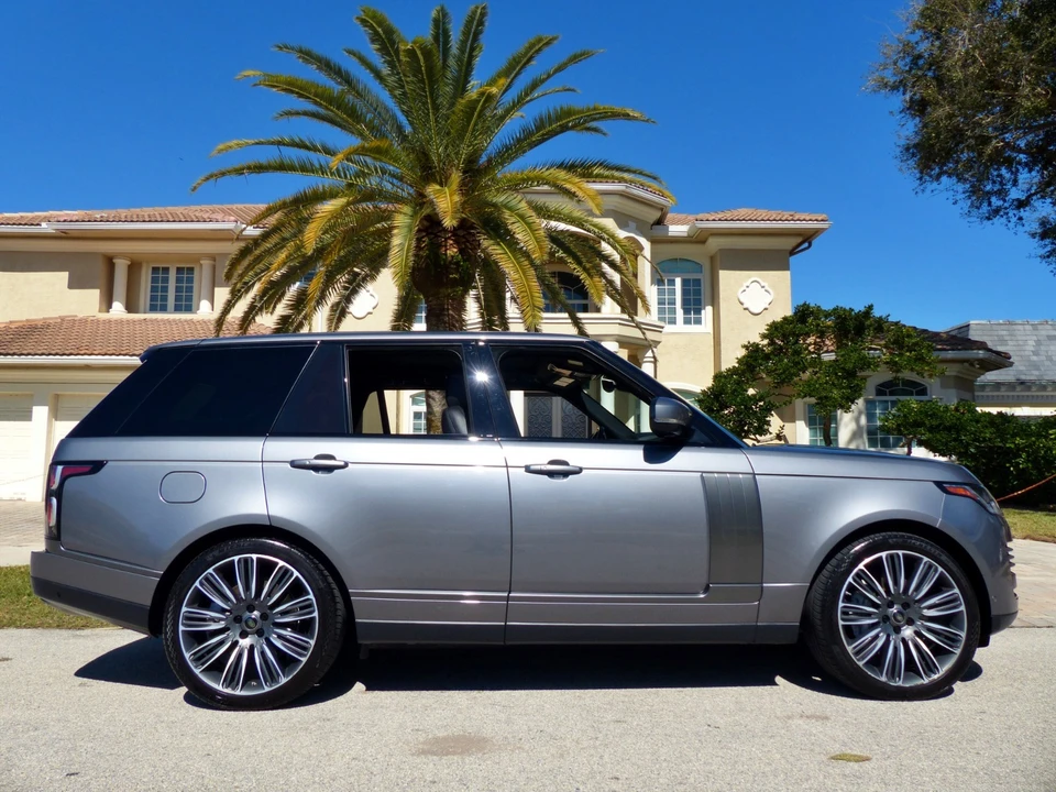 2020 Land Rover Range Rover L405 - Image 4 of 31
