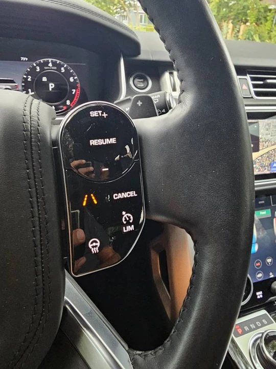 2020 Land Rover Range Rover L405 - Image 10 of 24