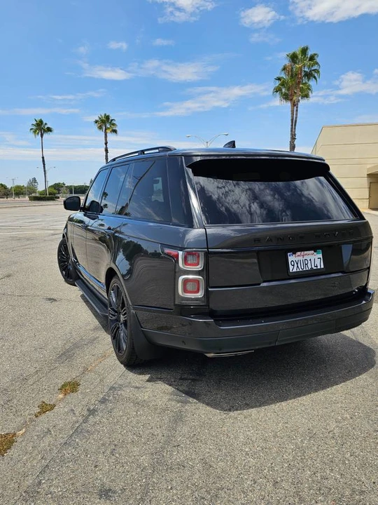 2020 Land Rover Range Rover L405 - Image 7 of 24