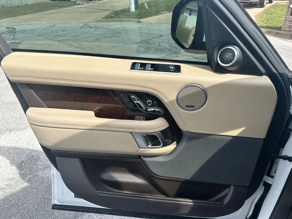 2020 Land Rover Range Rover L405 - Image 8 of 20