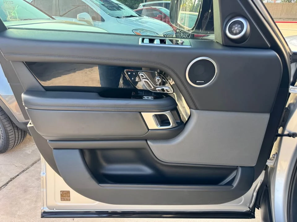 2020 Land Rover Range Rover L405 - Image 8 of 19