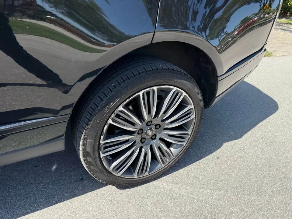 2020 Land Rover Range Rover L405 - Image 14 of 20