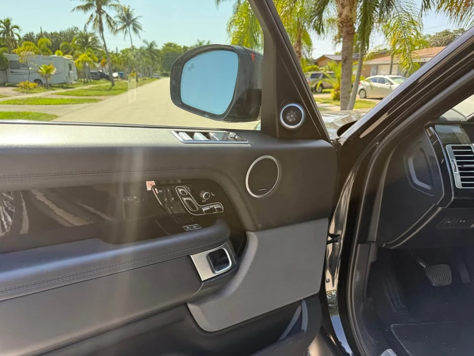 2020 Land Rover Range Rover L405 - Image 16 of 20