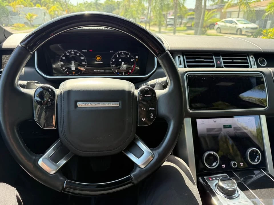2020 Land Rover Range Rover L405 - Image 15 of 20