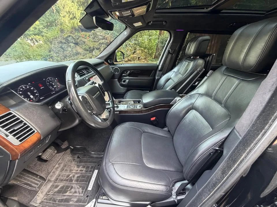 2020 Land Rover Range Rover L405 - Image 17 of 20