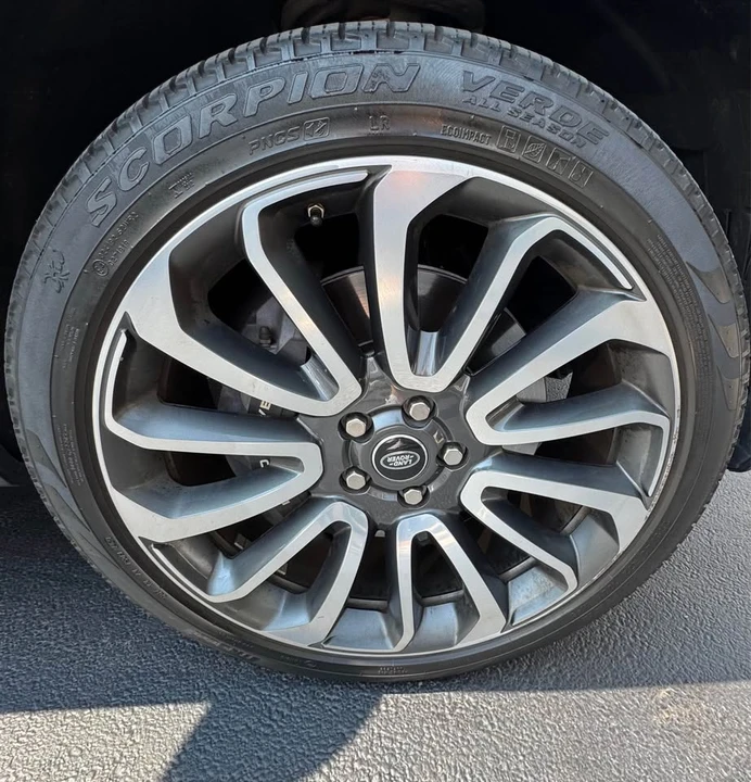 2020 Land Rover Range Rover L405 - Image 6 of 6