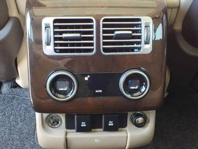 2020 Land Rover Range Rover L405 - Image 10 of 25