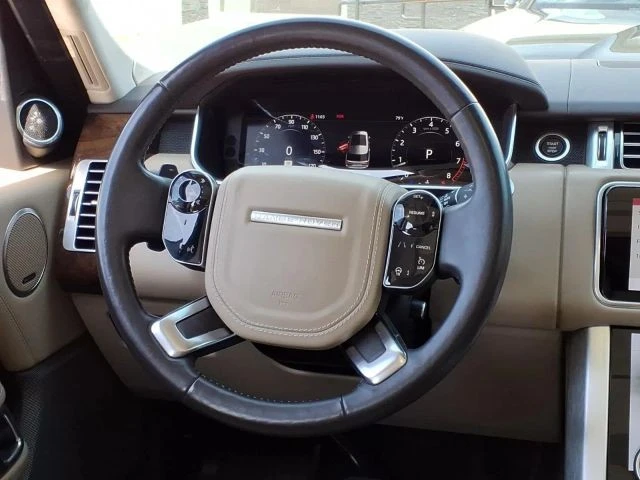 2020 Land Rover Range Rover L405 - Image 9 of 25