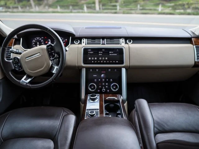 2020 Land Rover Range Rover L405 - Image 17 of 31