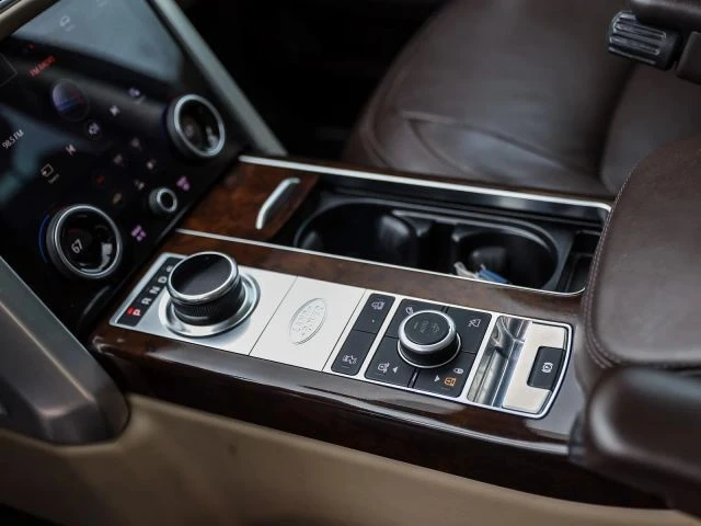 2020 Land Rover Range Rover L405 - Image 26 of 31