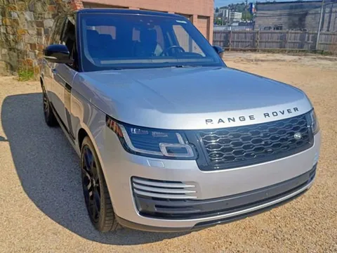 2020 Land Rover Range Rover P525 HSE