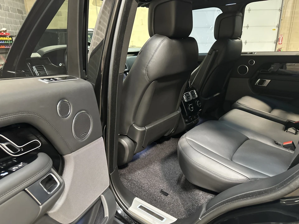 2020 Land Rover Range Rover L405 - Image 17 of 21