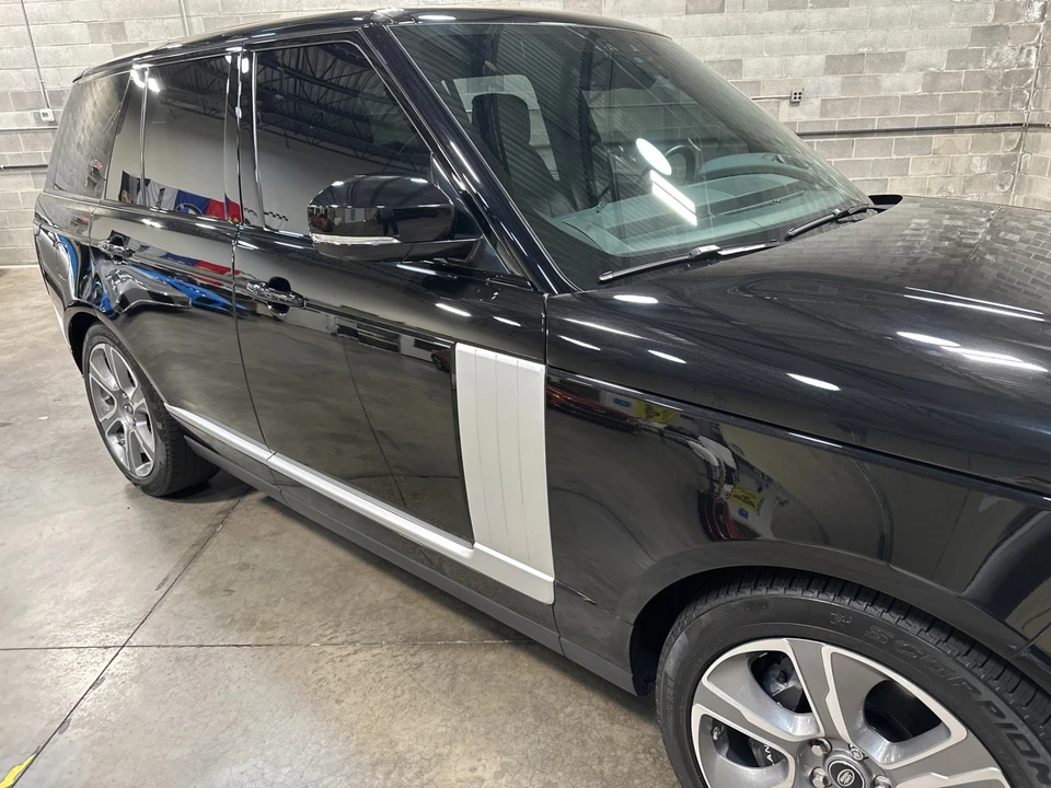 2020 Land Rover Range Rover L405 - Image 2 of 21