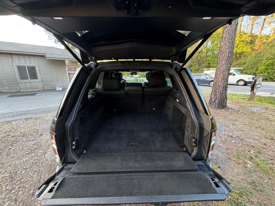 2020 Land Rover Range Rover L405 - Image 11 of 15