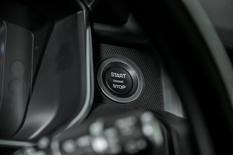 2020 Land Rover Range Rover L405 - Image 28 of 31