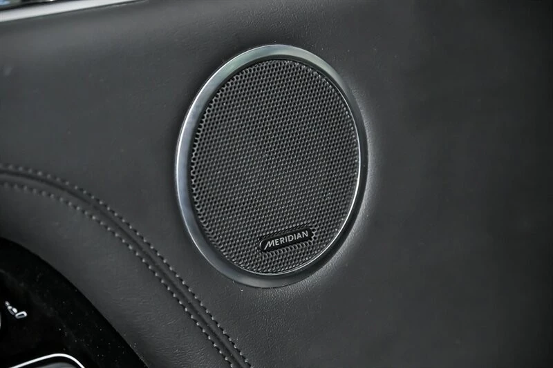 2020 Land Rover Range Rover L405 - Image 17 of 31