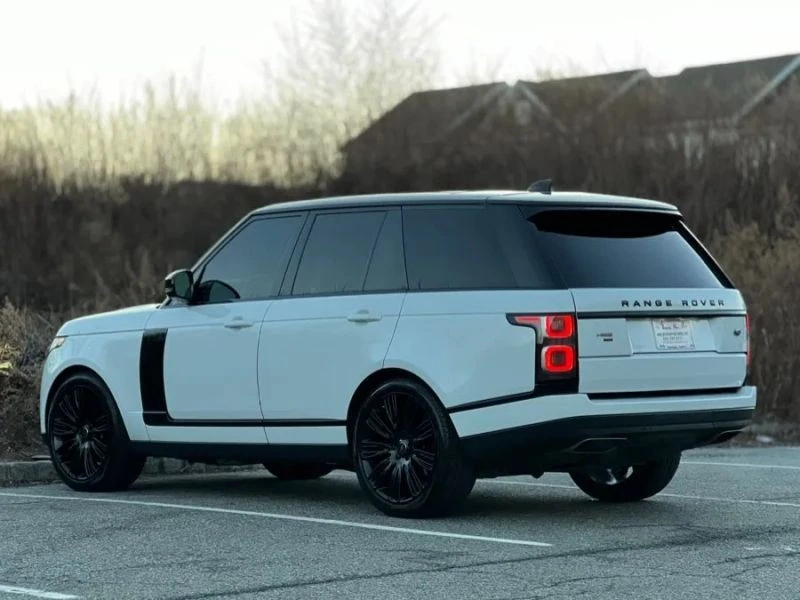 2020 Land Rover Range Rover L405 - Image 6 of 12