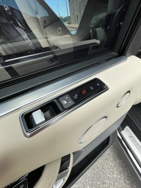 2020 Land Rover Range Rover L405 - Image 12 of 20
