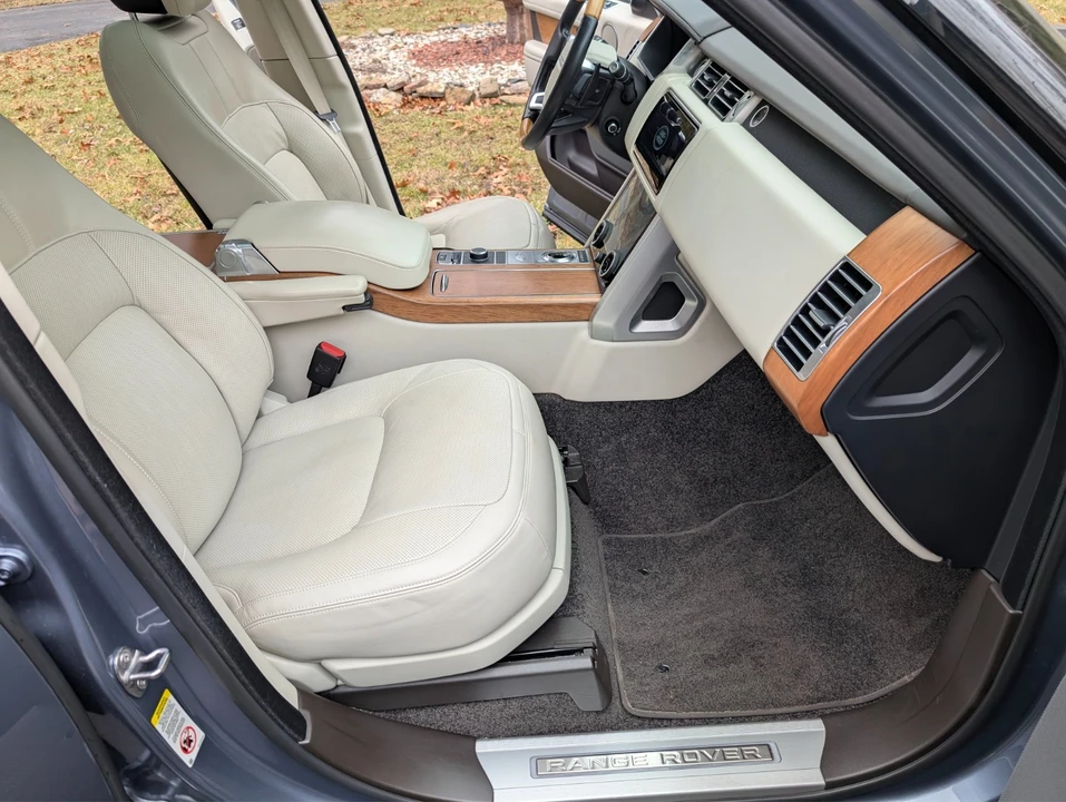 2020 Land Rover Range Rover L405 - Image 19 of 21
