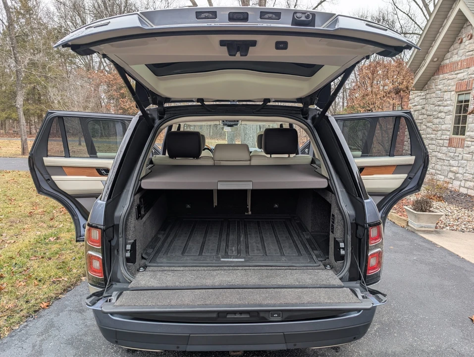 2020 Land Rover Range Rover L405 - Image 16 of 21