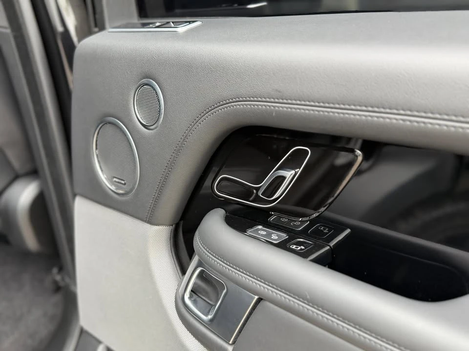 2020 Land Rover Range Rover L405 - Image 13 of 16