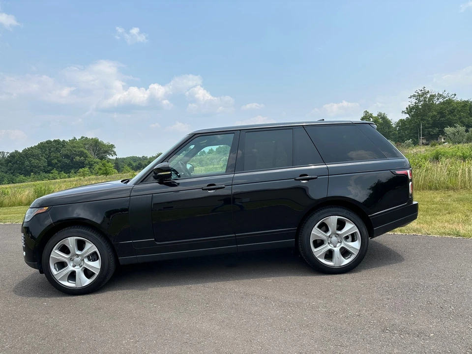 2020 Land Rover Range Rover L405 - Image 2 of 21