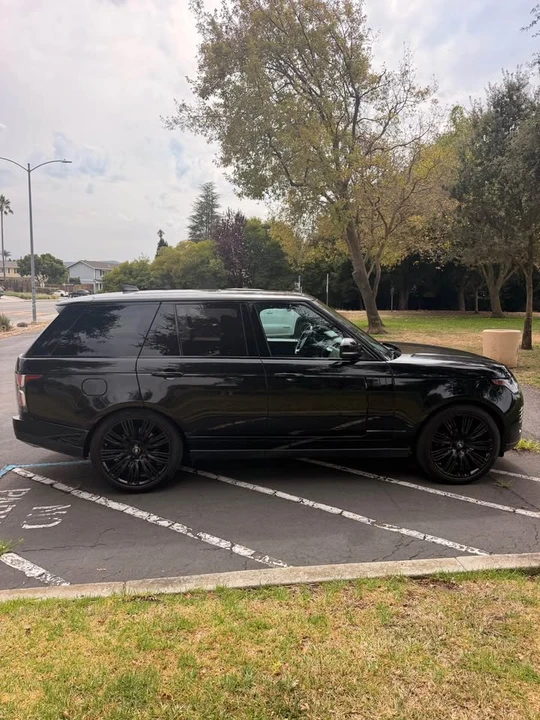 2020 Land Rover Range Rover L405 - Image 5 of 12