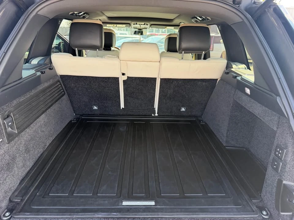 2020 Land Rover Range Rover L405 - Image 13 of 20