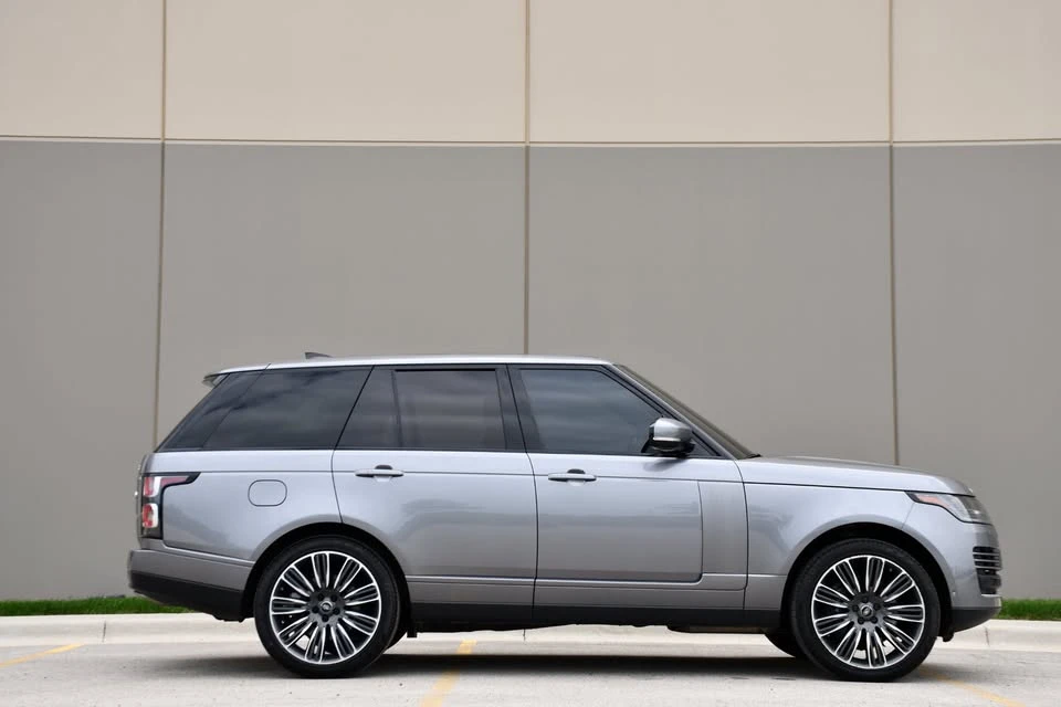 2020 Land Rover Range Rover L405 - Image 2 of 19