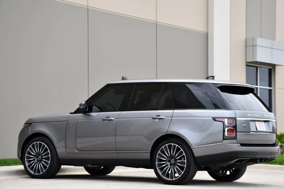 2020 Land Rover Range Rover L405 - Image 5 of 19