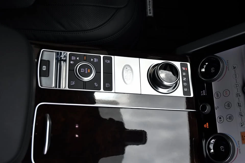 2020 Land Rover Range Rover L405 - Image 17 of 19