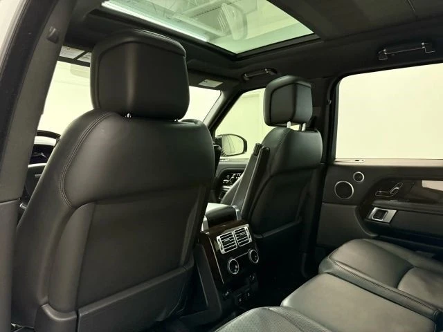 2020 Land Rover Range Rover L405 - Image 16 of 21