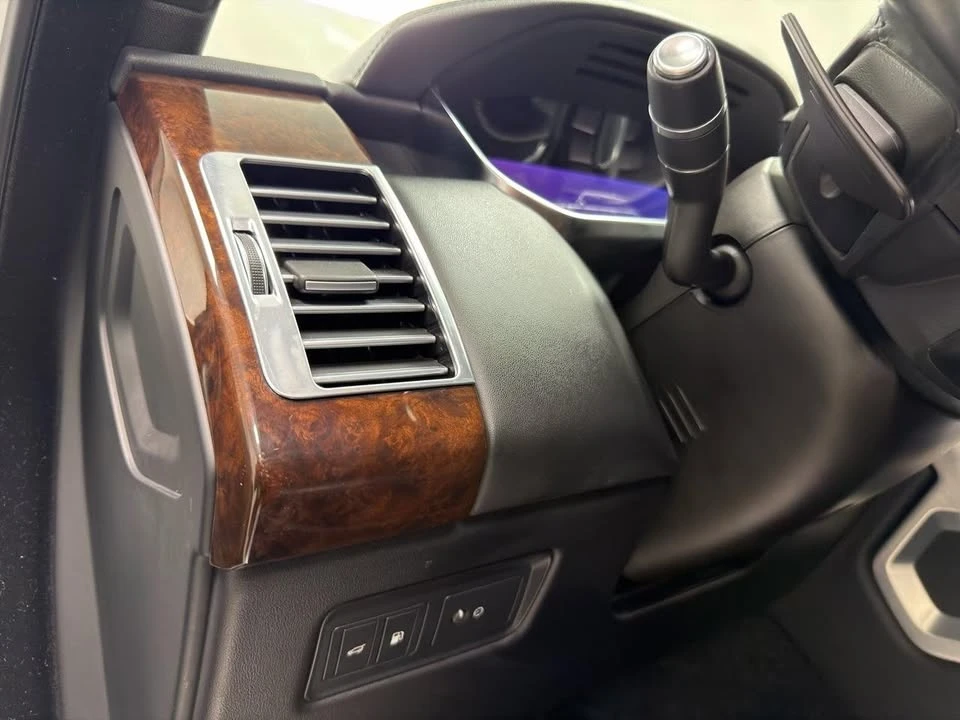 2020 Land Rover Range Rover L405 - Image 16 of 20