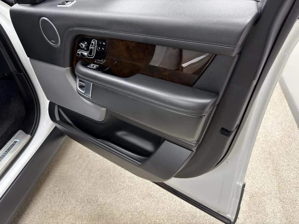2020 Land Rover Range Rover L405 - Image 13 of 20