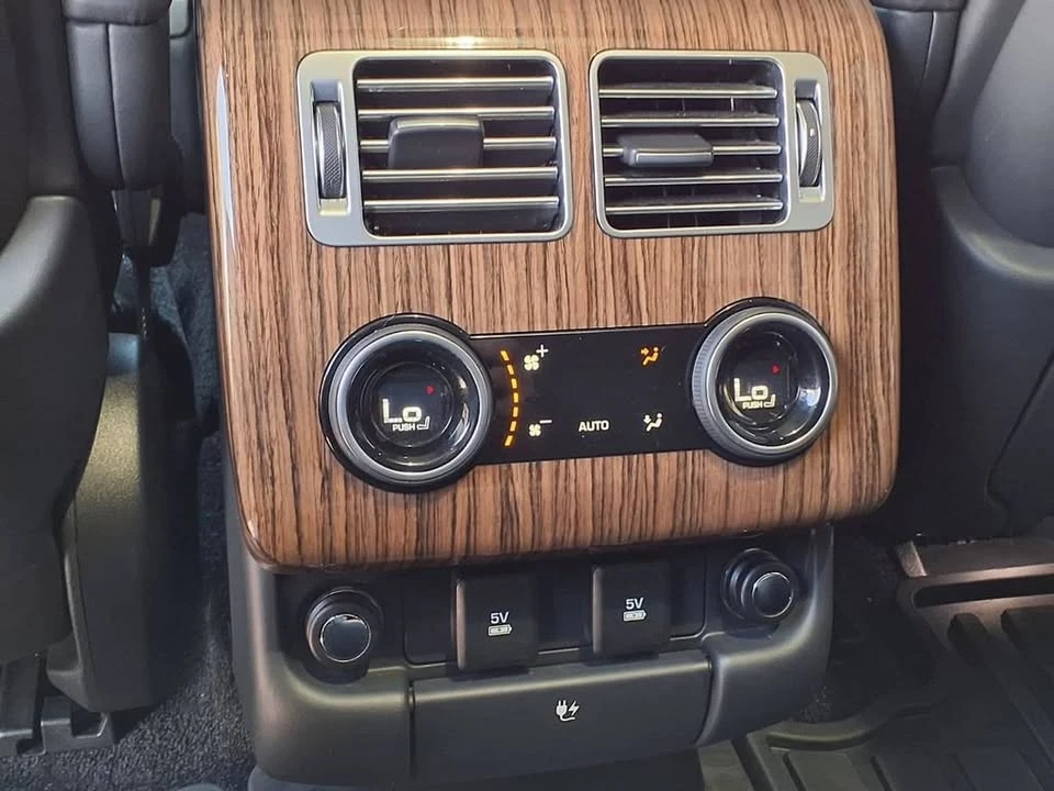 2020 Land Rover Range Rover L405 - Image 16 of 19