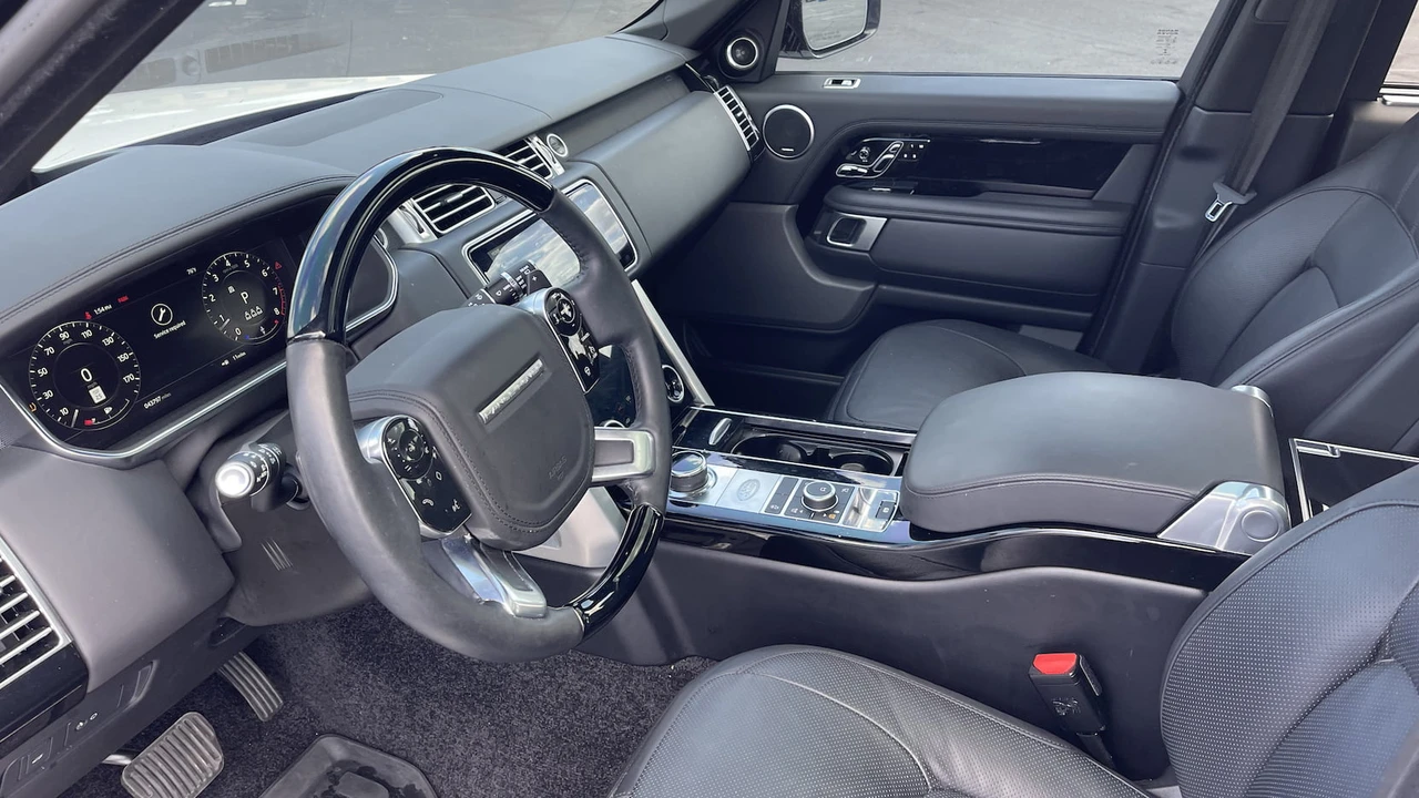2020 Land Rover Range Rover L405 - Image 3 of 8