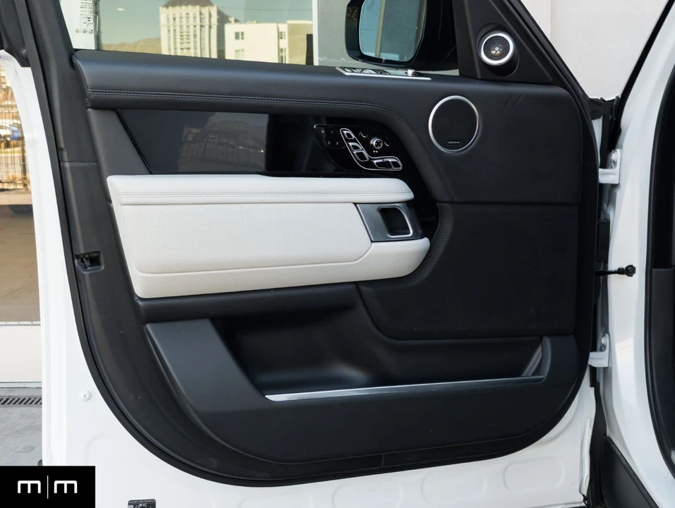 2020 Land Rover Range Rover L405 - Image 17 of 21