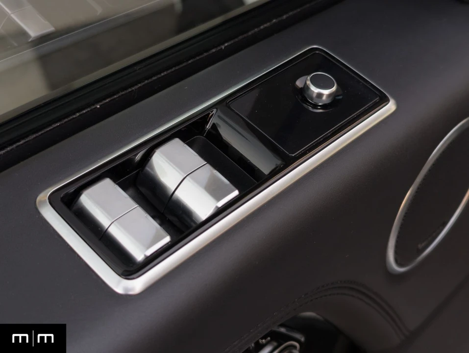 2020 Land Rover Range Rover L405 - Image 18 of 21