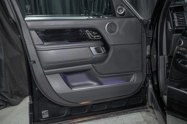 2020 Land Rover Range Rover L405 - Image 10 of 21